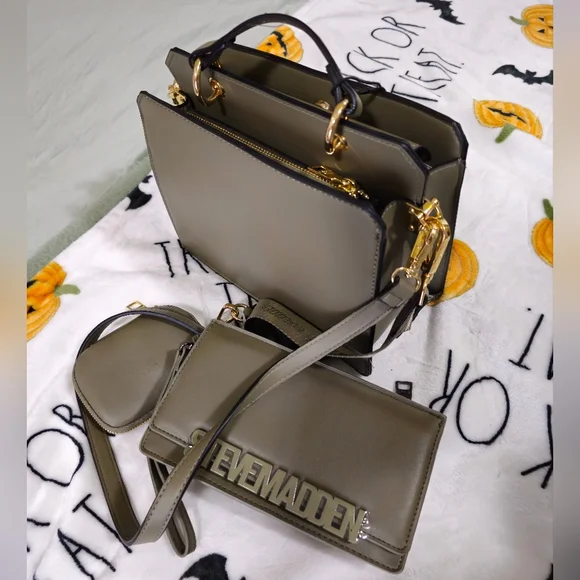 [SOLD] RARE SET* TIKTOK VIRAL STEVE MADDEN BEVELYN OLIVE PURSE & MATCHING WALLET - Picture 6 of 9